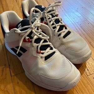 Men’s Babolat SFX 3 All court tennis shoes. Size 9.5